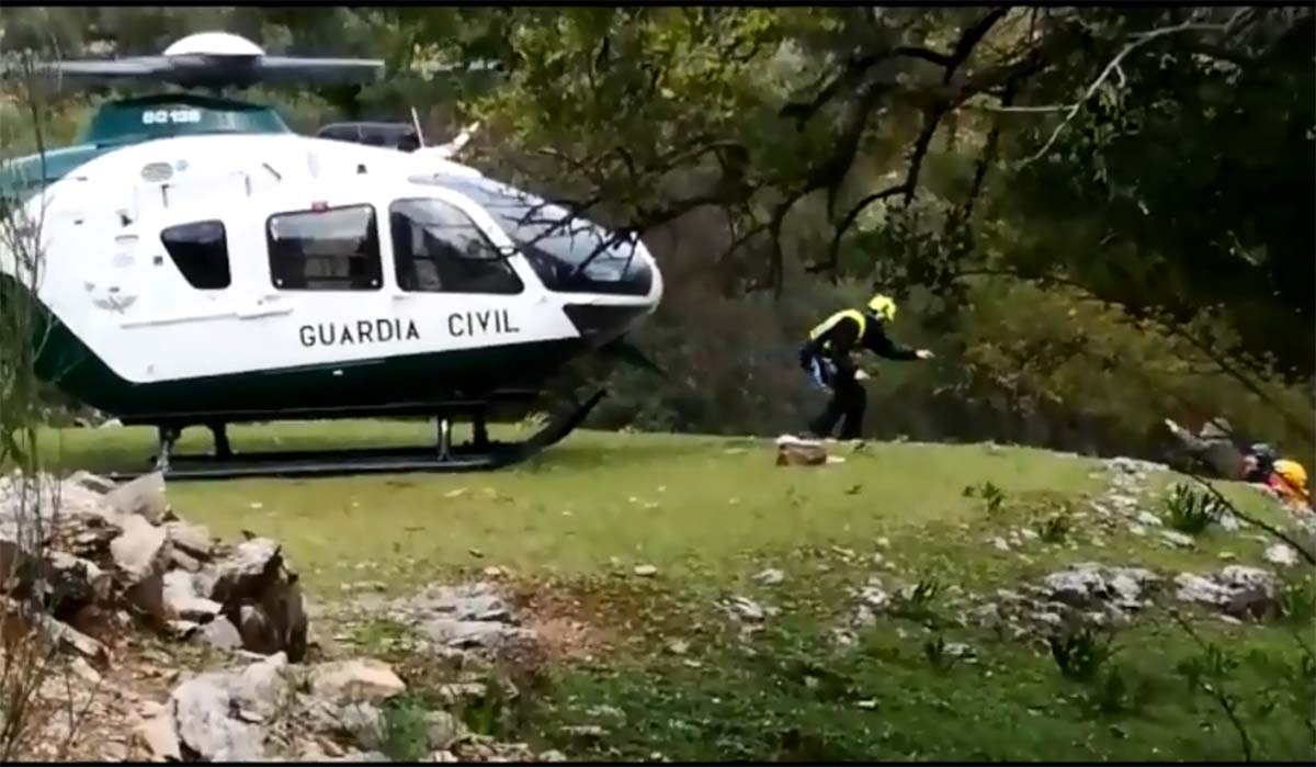 En el operativo de búsqueda han participado más de 70 personas desde este pasado sábado.