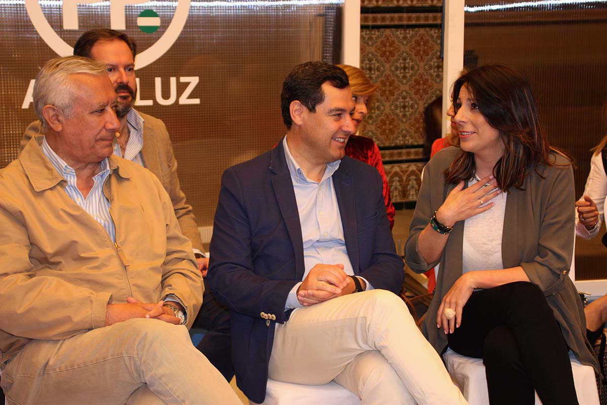 Javier Arenas, Moreno Bonilla y Maripaz Fermández en el encuentro interparlamentario del PP andaluz que se celebra en Ronda.