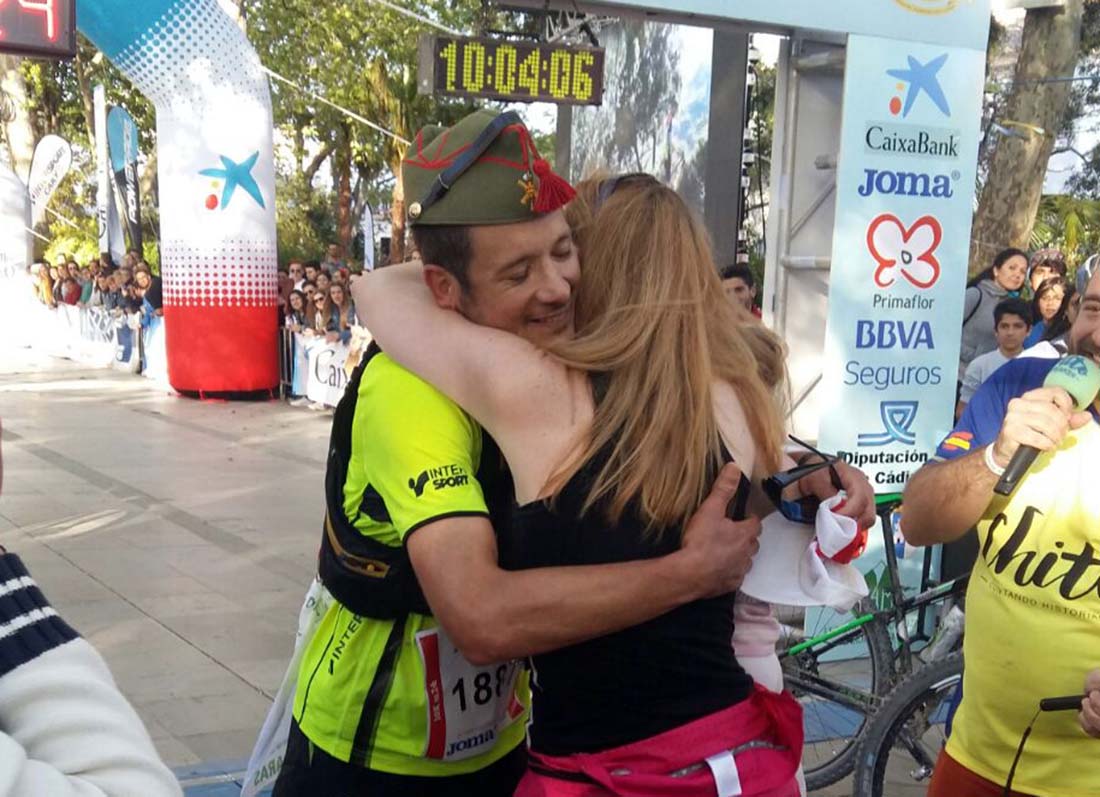 El marchador valenciano y afincado en Ronda Falcó ha logrado un año más imponerse claramente en los 101 km.