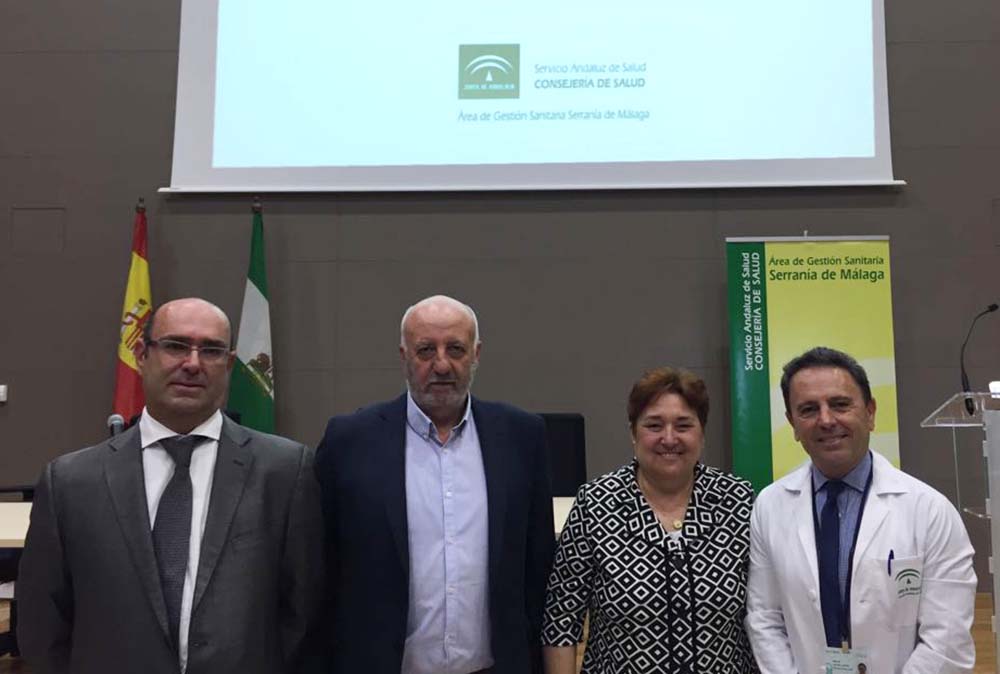 Manuel Bayona sustituye a José Antonio Ruiz como director gerente del Hospital de la Serranía