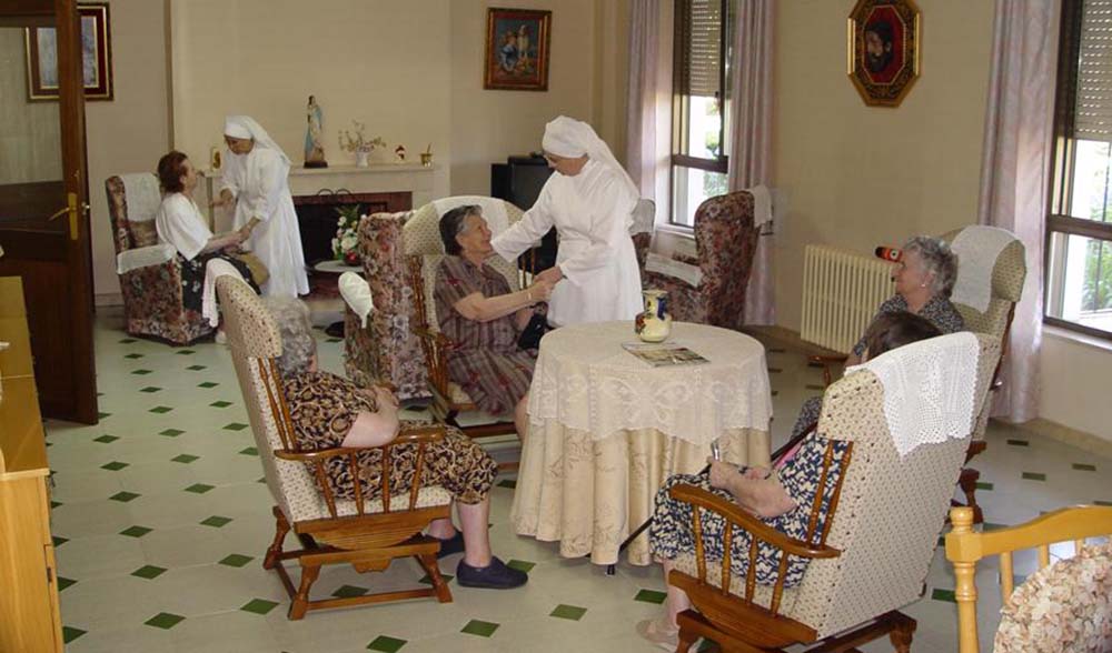 La Residencia de Ancianos hace un llamamiento a los rondeños ante la falta que tiene de alimentos perecederos para sus menús diarios