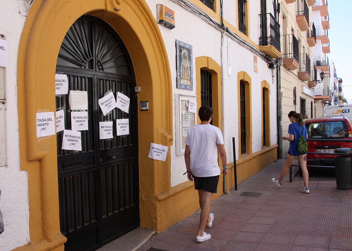 El Grupo Parlamentario del PP reclamará a la Junta que cumpla su palabra y retire el amianto del colegio Virgen de la Paz