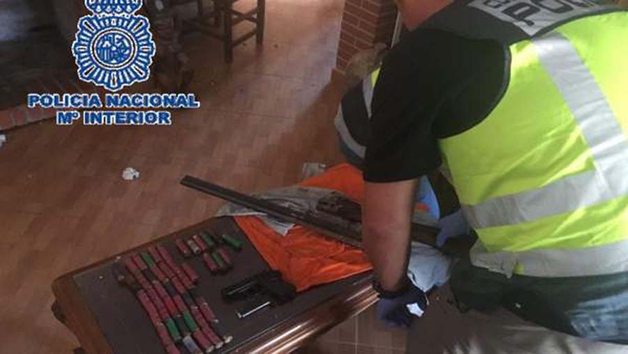 La Policía Nacional requisó armas durante la liberación del secuestrado.