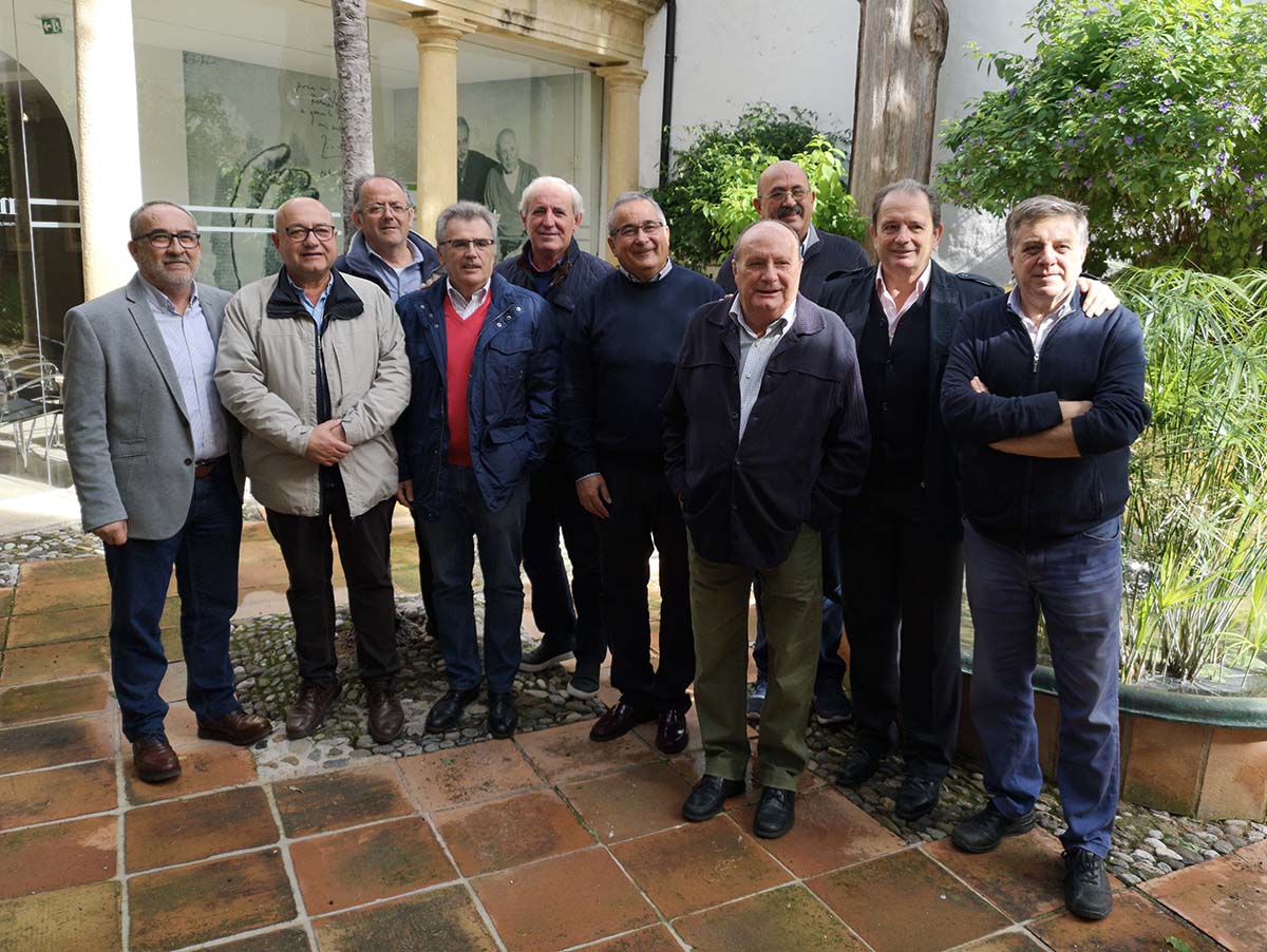 Algunos de los miembros del comité organizador de este encuentro de antiguos alumnos de Las Delicias.