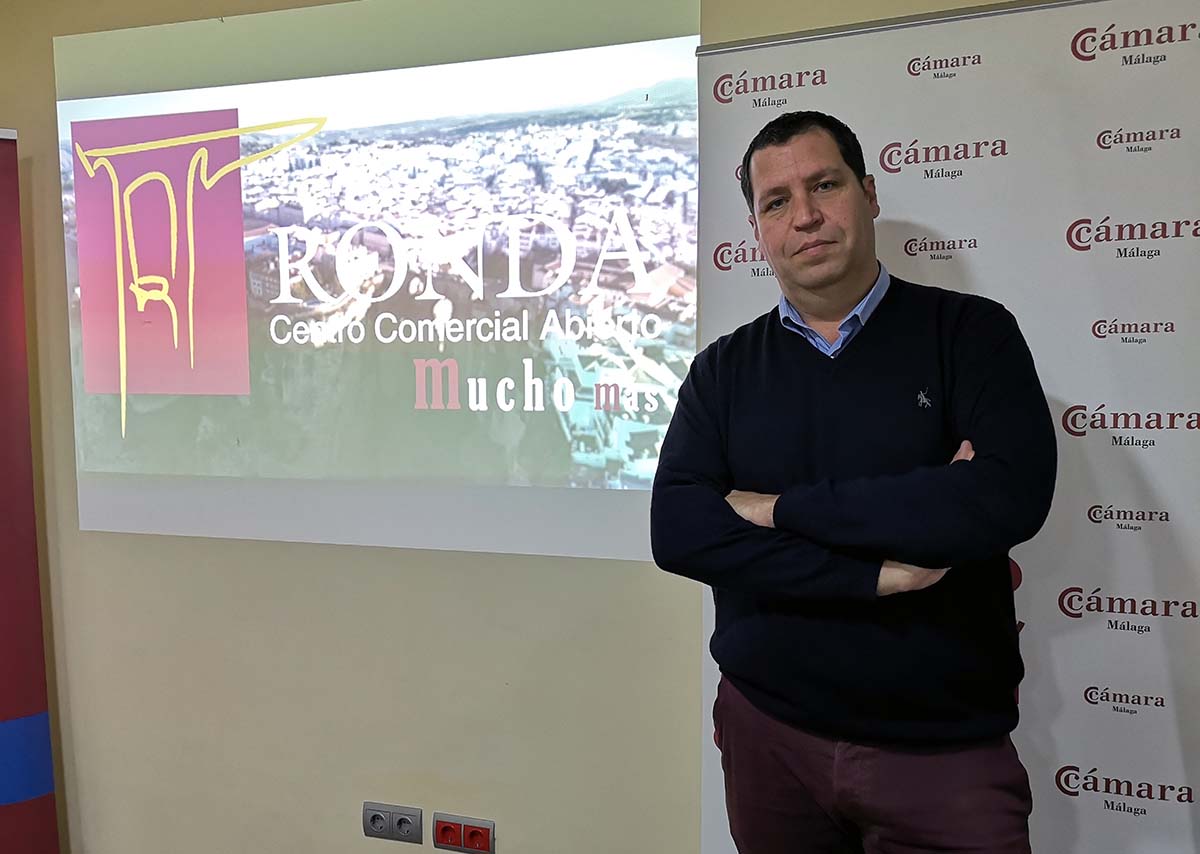 El secretario de Apymer, Antonio Palma, en una imagen de archivo en la sede de la patronal.