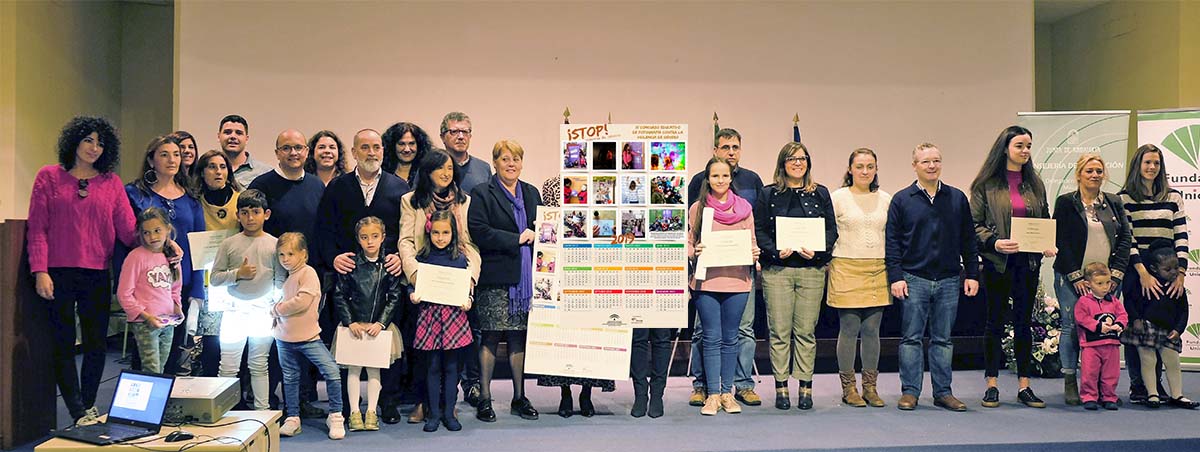 Los colegios Miguel de Cervantes y Juan Martín Pinzón participan en la elaboración del calendario educativo de Málaga contra la violencia de género