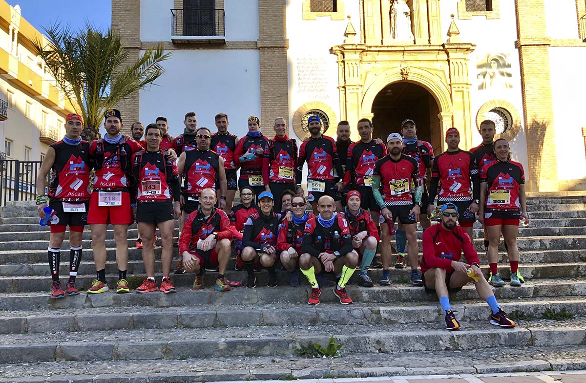 Los corredores rondeños en la prueba de Acinipo del pasado fin de semana.