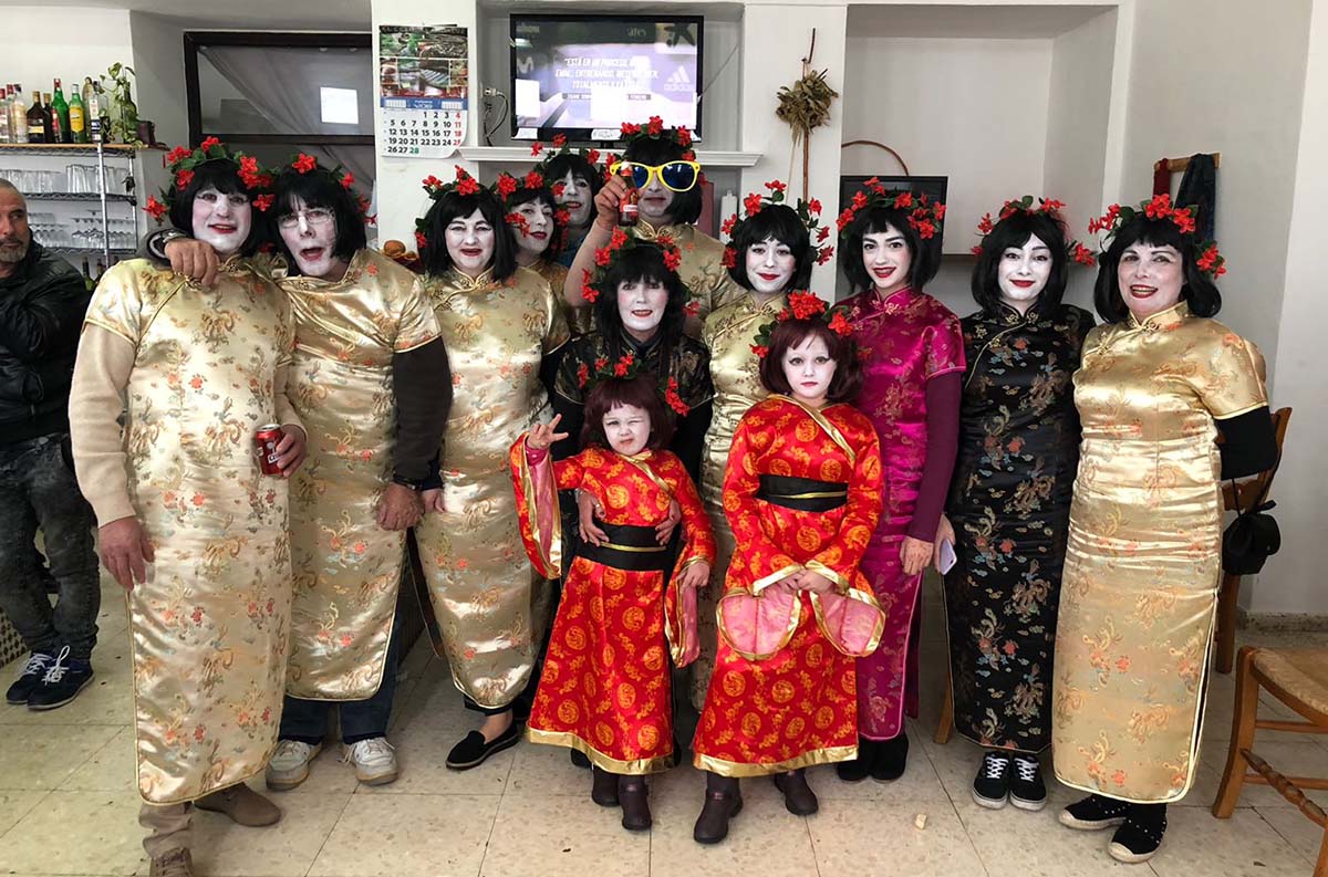 Vecinos de Parauta en la celebración de los carnavales del pasado año.