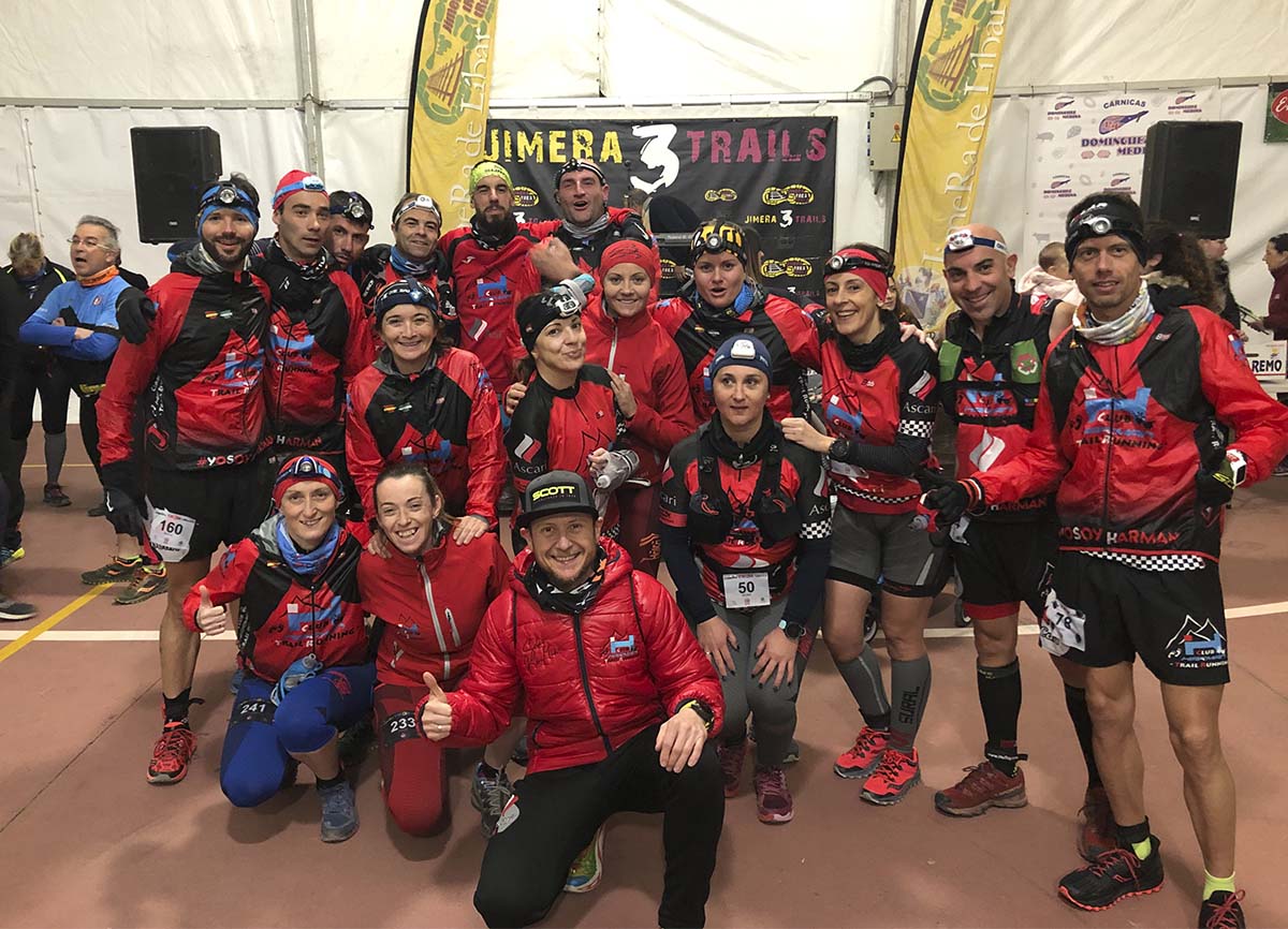 Los deportistas rondeños en la trail celebrada este fin de semana en Jimera de Líbar.