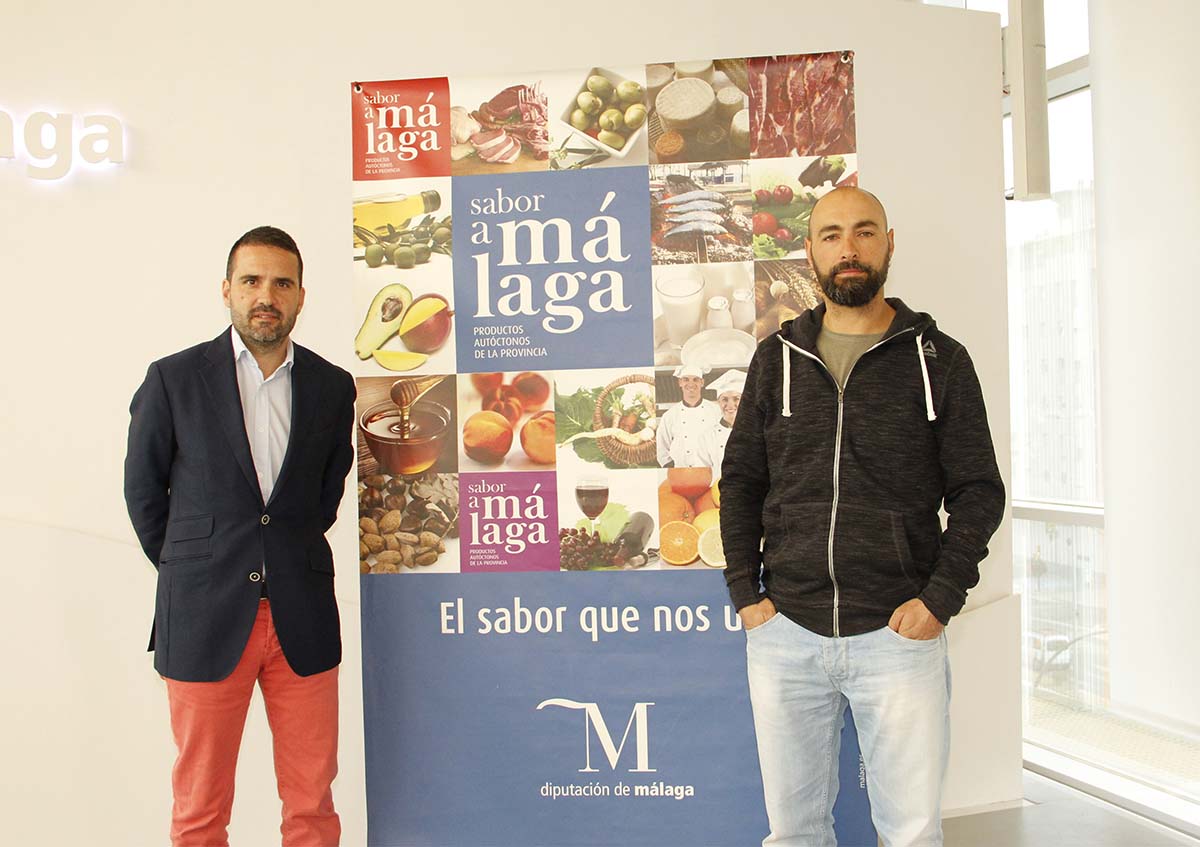 El diputado provincial Jacobo Florido junto al chef Benito Gómez.