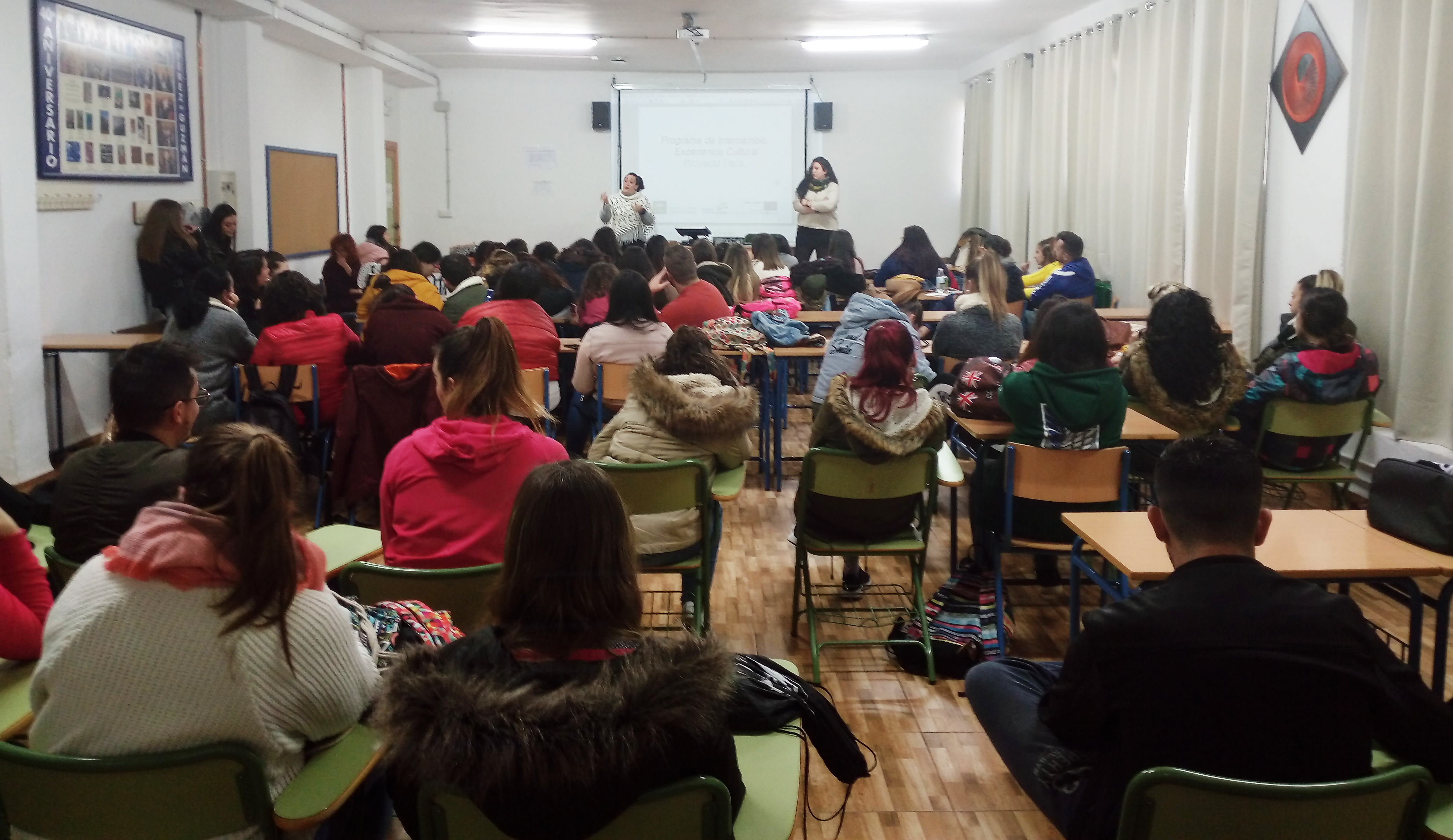 Estudiantes del Instituto de Enseñanza Secundaria Pérez de Guzmán fomentan el turismo sostenible