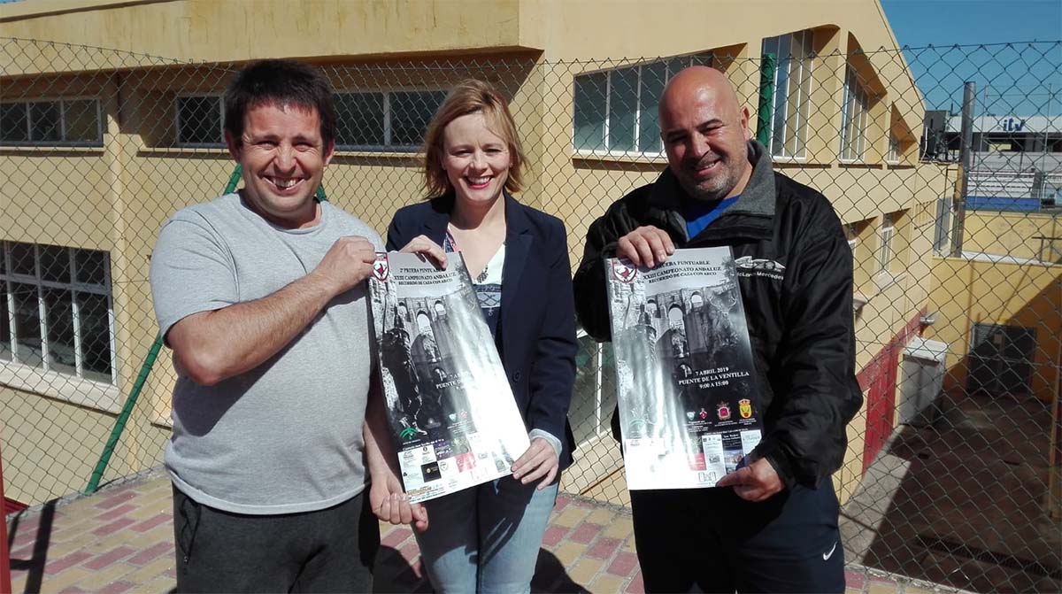 Los organizadores han presentado este campeonato de caza simulada con arco.