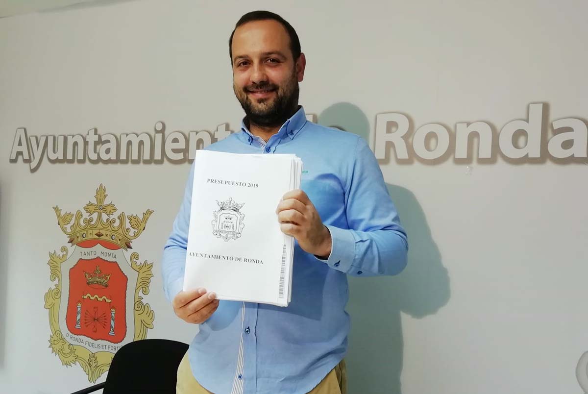 El PP denunciará a Carreño ante la Junta Electoral de Zona por hacer un uso «partidista» del servicio de Comunicación del Ayuntamiento