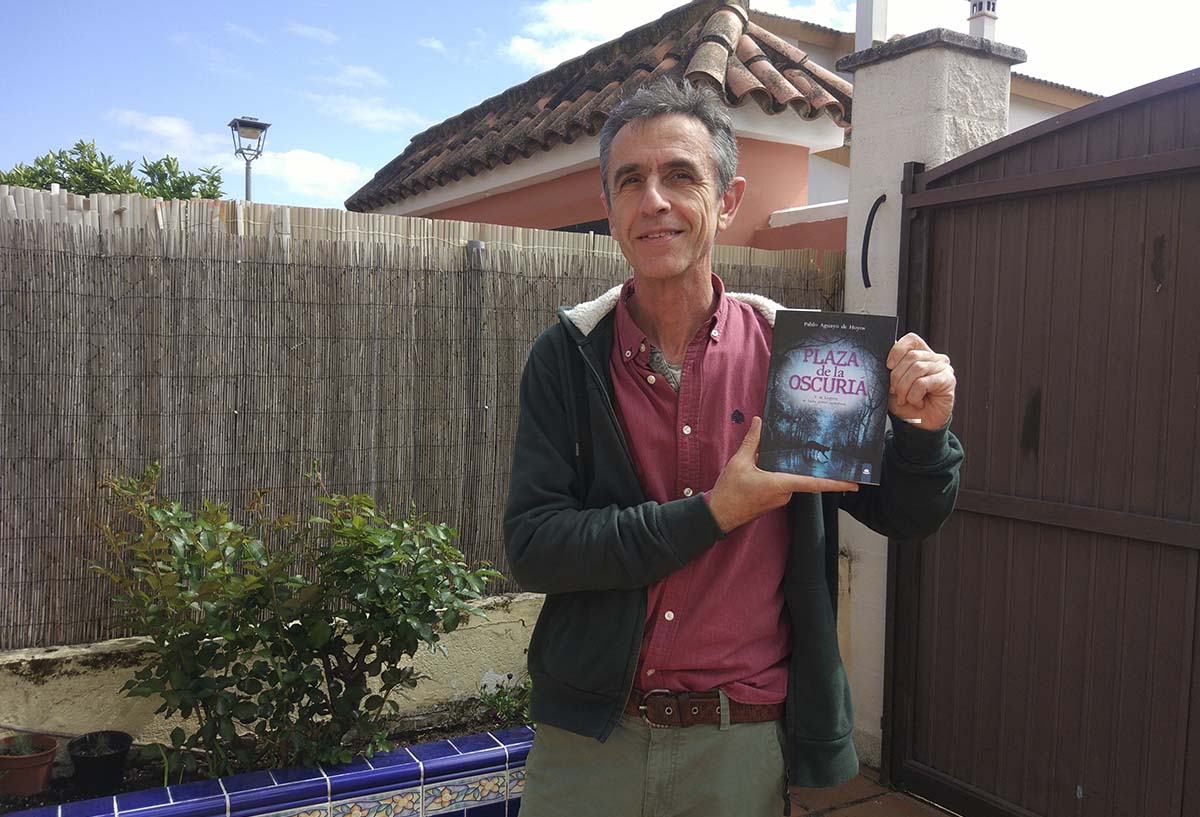 El rondeño Pablo Aguayo presenta su nuevo libro con el que sorprenderá a todos.