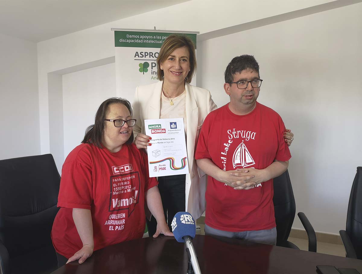 El PSOE quiere crear una concejalía específica para las personas con discapacidad