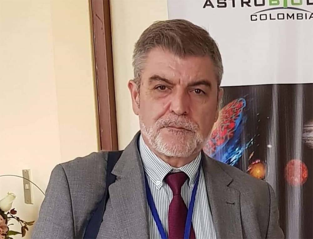 El doctor Jesús Martínez Frías es experto en meteoritos, geología planetaria y astrobiología.