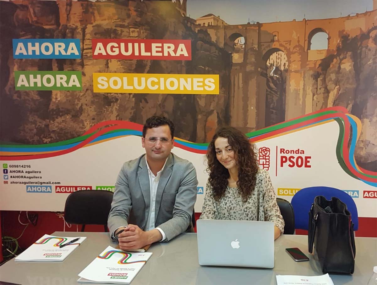 Los candidatos número dos y tres de la lista del PSOE para las elecciones municipales del 26M.