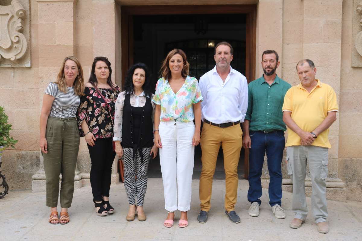 Presentación de los alcaldes pedáneos, esta mañana en el Ayuntamiento.