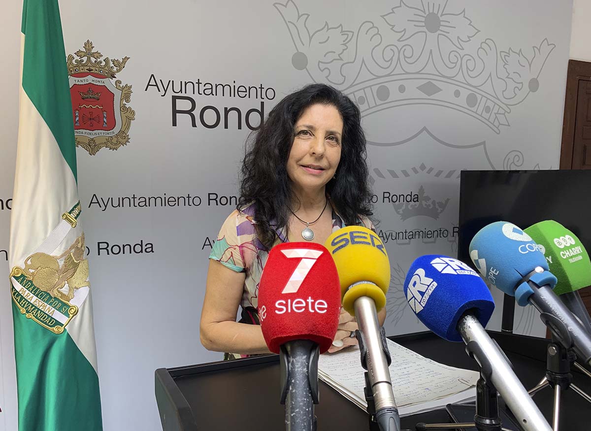 Soliarsa situará cinco contenedores soterrados y un centenar papeleras