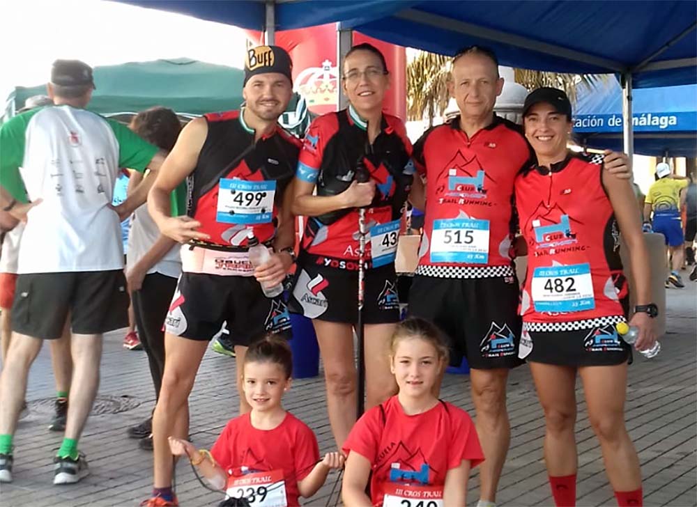 Un grupo de corredores del club en una de las pruebas disputadas este fin de semana,