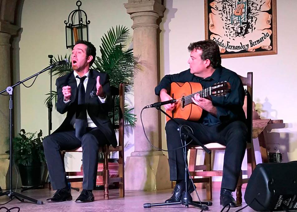 Raúl Montesinos y Ángel Mata, durante su recital.