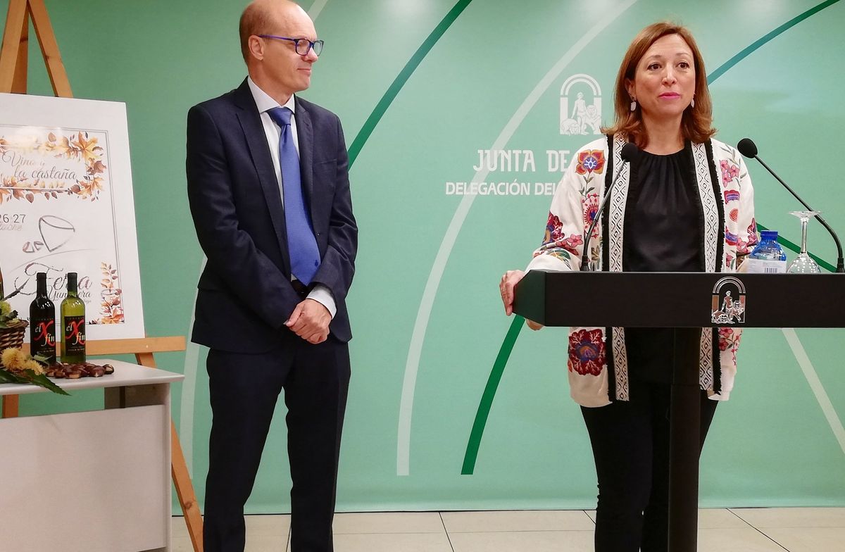 La delegada territorial de la Junta en Málaga y el alcalde de Yunquera han presentado la fiesta.