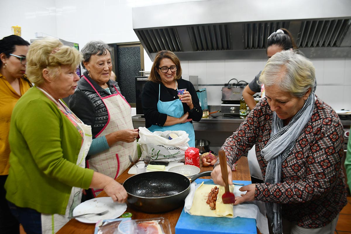 Las participantes en una de las clases del taller.