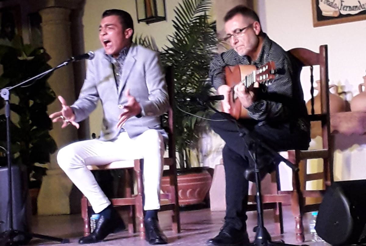José Antonio Laguna "El Boleco" es uno de los cantaores jóvenes más destacados del flamenco actual.