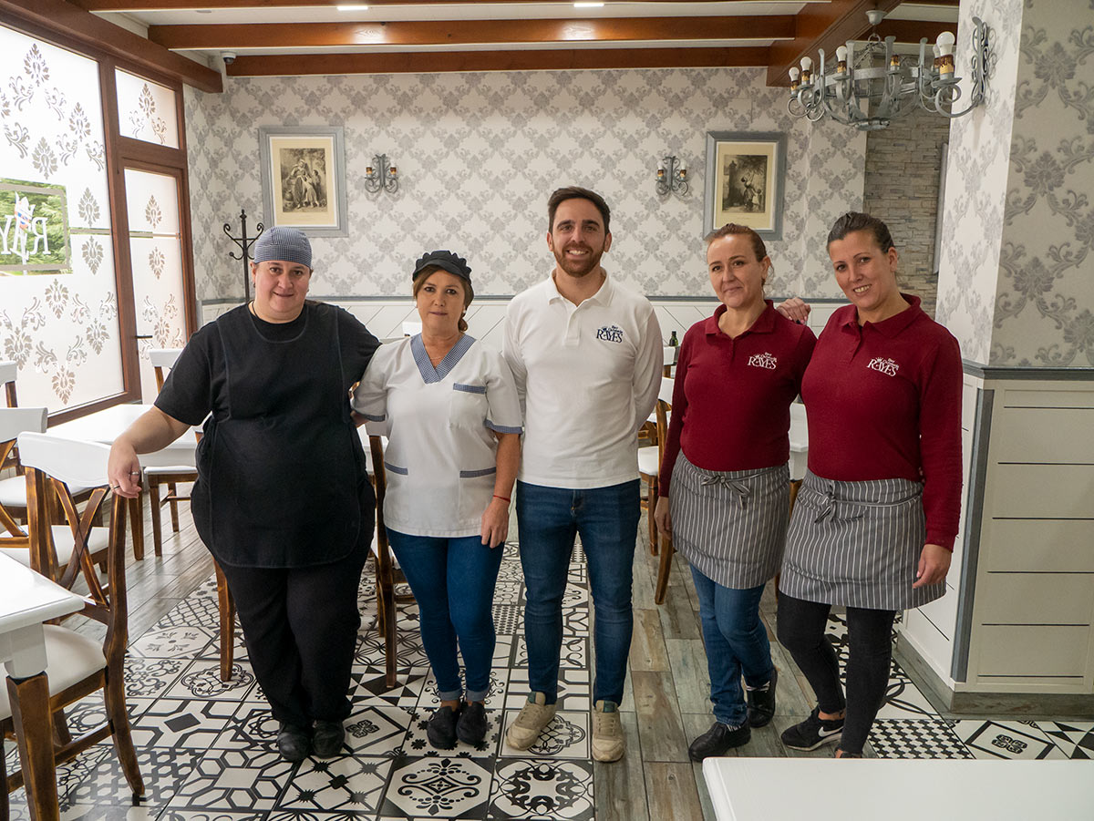 La dedicación y experiencia del 'staff' del restaurante, una de las claves de su éxito.