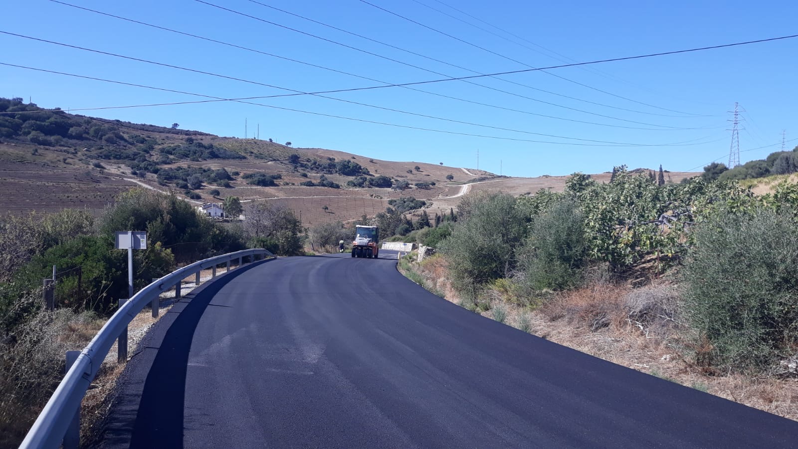 La Diputación finaliza las obras de reparación de daños por temporales en tres carreteras de la Serranía