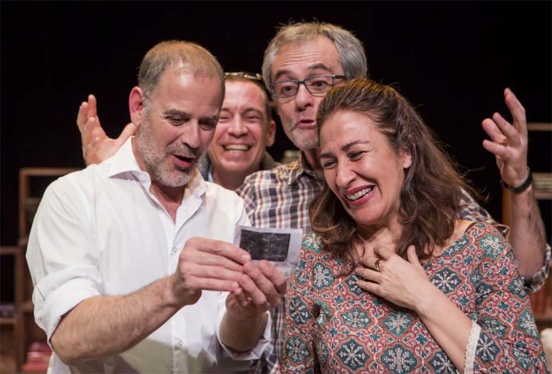 Un momento de esta divertida representación teatral.