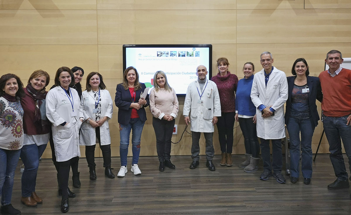 Profesionales sanitarios y responsables de asociaciones rondeñas.