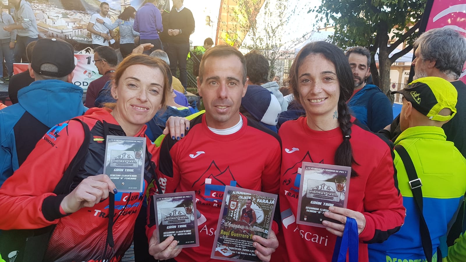 Algunos miembros de este club este fin de semana.
