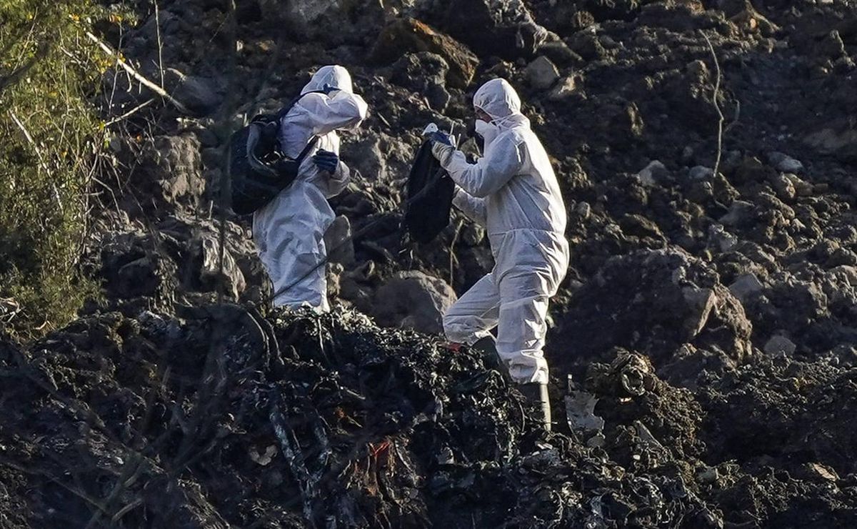 Las tareas de búsqueda de los dos trabajadores desaparecidos contiúan este lunes.