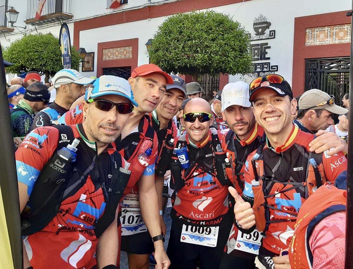 Un grupo de corredores rondeños en una de las pruebas disputadas.
