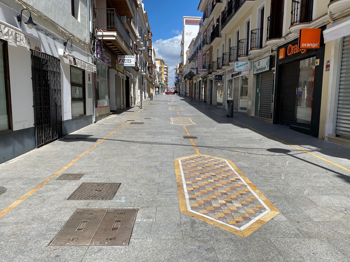 La actividad comercial está prácticamente paralizada en Ronda.