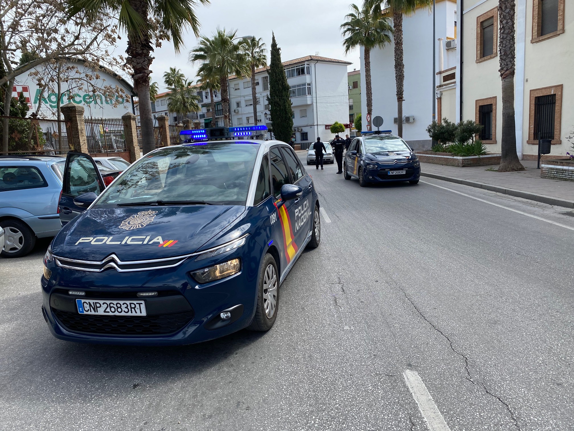 Patrullas de la Policía Nacional en un control durante la crisis del coronavirus.
