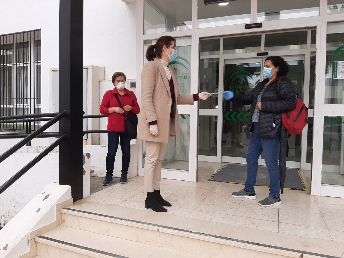 La concejal de Bienestar Social está manteniendo una gran actividad durante la pandemia.