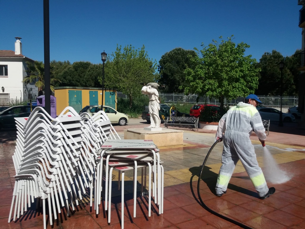 Los bares y restaurantes de Ronda podrán instalar terrazas aunque con el 50% de aforo en la primera fase.