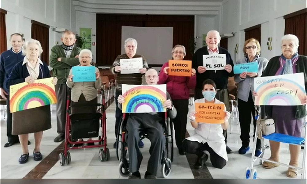Los usuarios del centro de mayores han agradecido esta colaboración a través de un vídeo.
