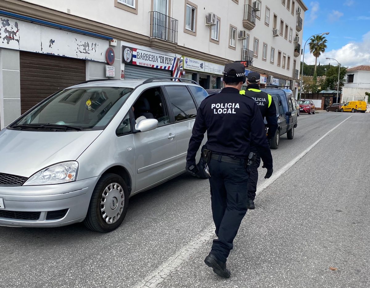 La Policía Local tramitó 35 denuncias durante el fin de semana por no respetar la normativa anti Covid