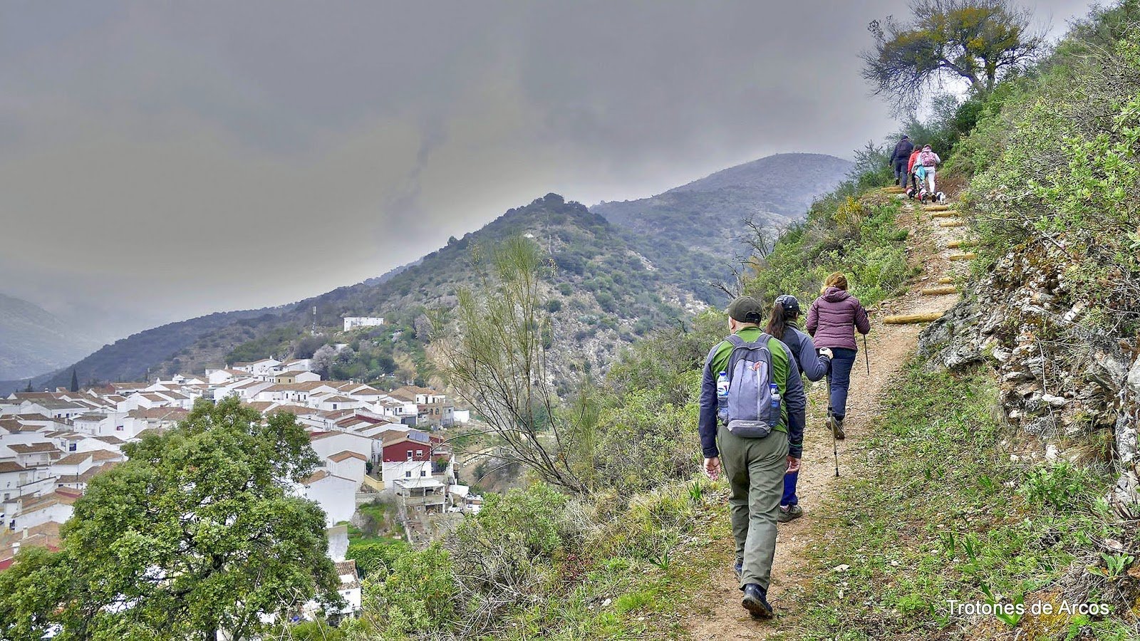 Imagen de Jimera de Líbar, en pleno Valle del Guadiaro. Foto Trotones Arcos.