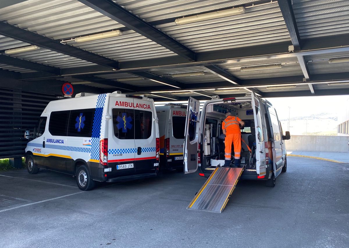 La Junta ha adjudicado el servicio de ambulancias del Área Sanitaria Serranía.