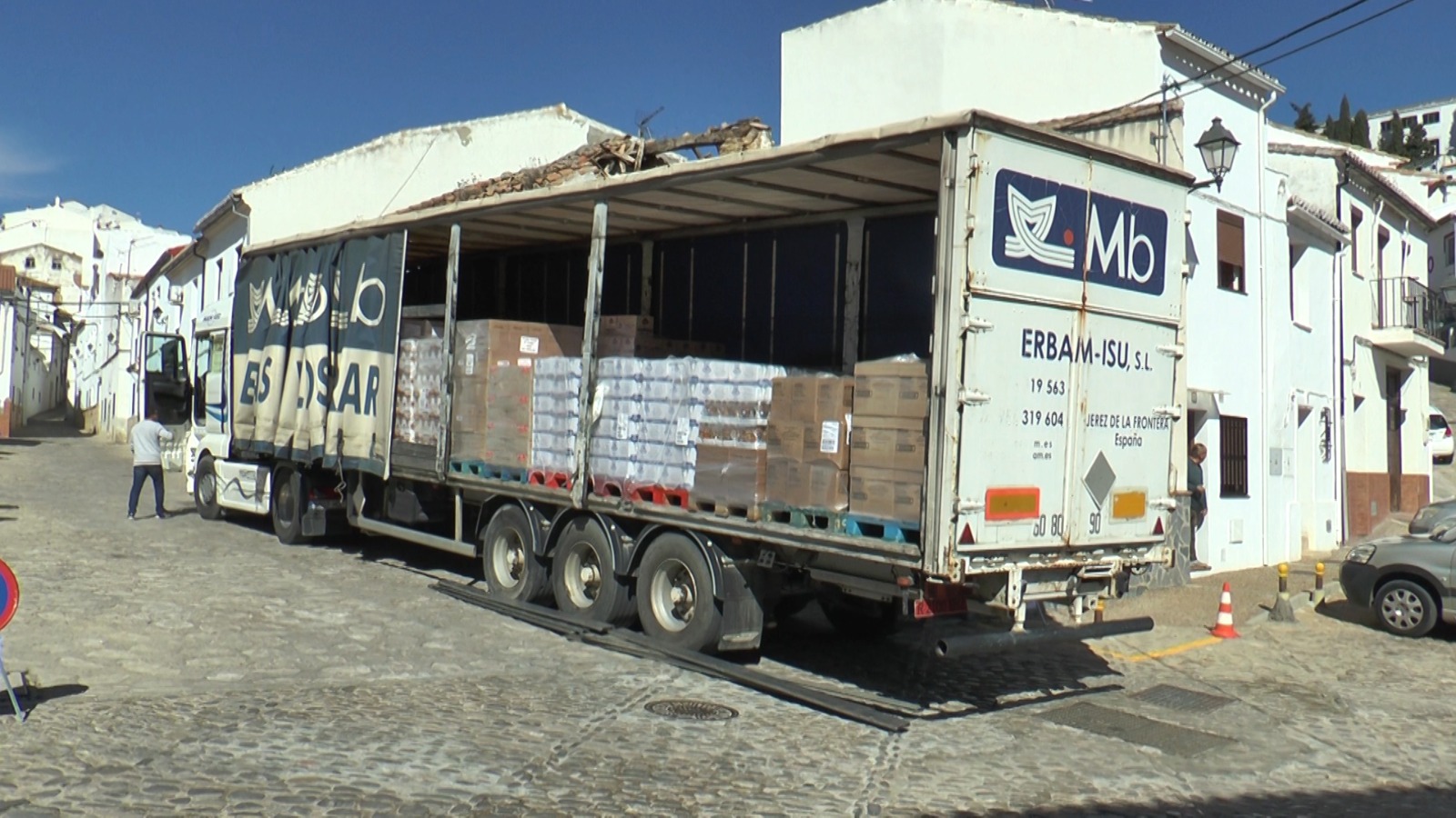 El camión de alimentos de la Unión Europea ha llegado esta mañana a Ronda.