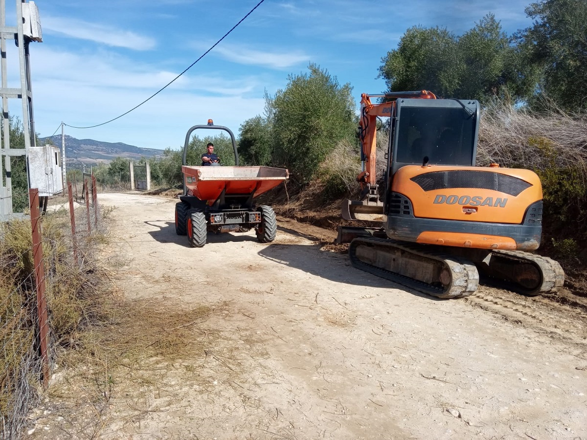 Las obras este camino rural de Ronda ya han comenzado.