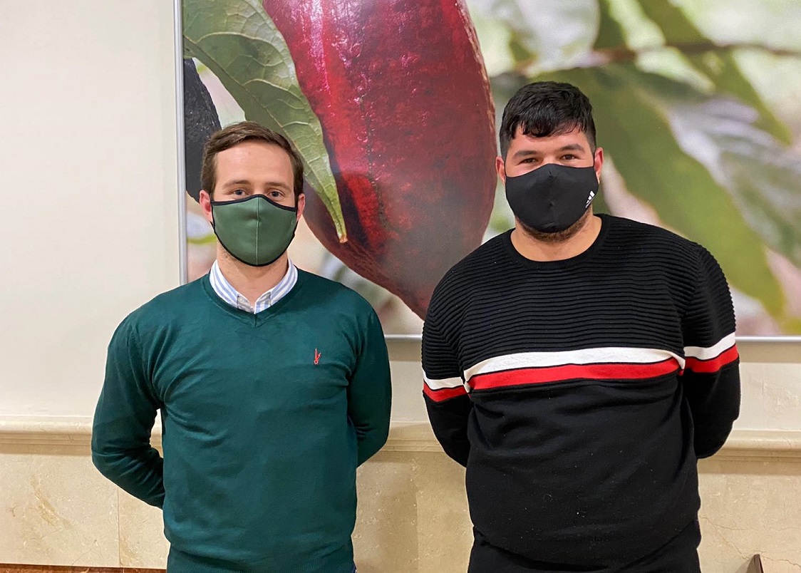 El Delegado de Participación ciudadana se reúne con la nueva Asociación de vecinos del fuerte .