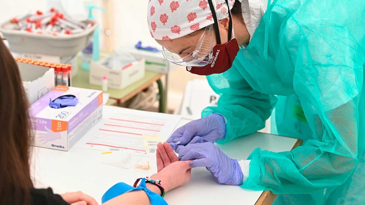Las vacunas son esenciales para combatir la pandemia.