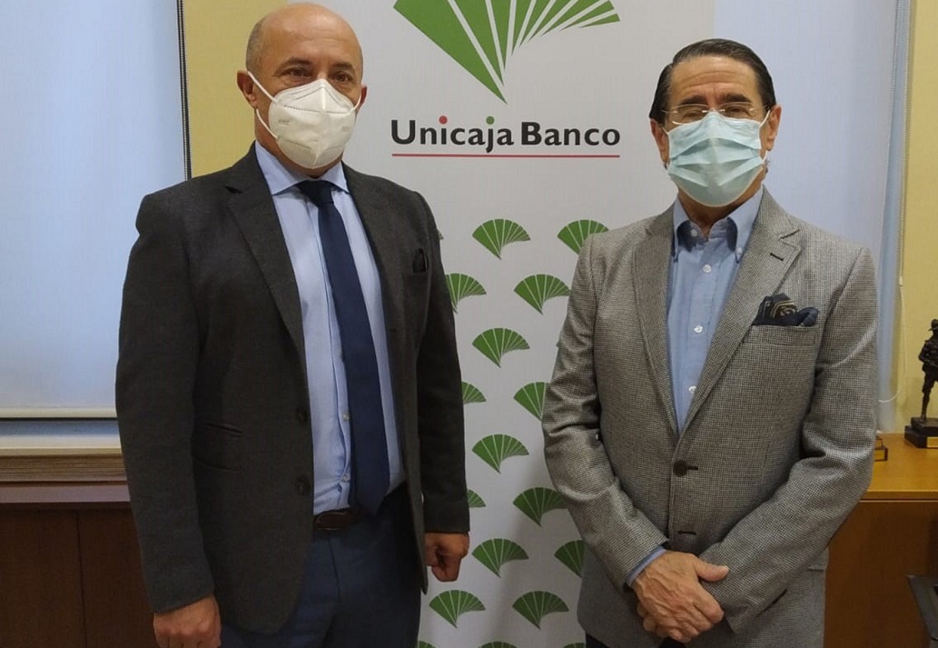 Con estas actuaciones, se pretende favorecer el impulso económico de la comarca .