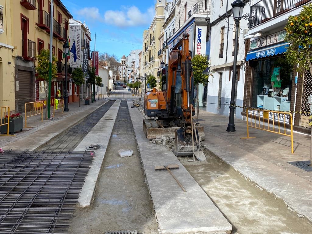 Las obras de reparación de la calzada han comenzado estos días atrás.