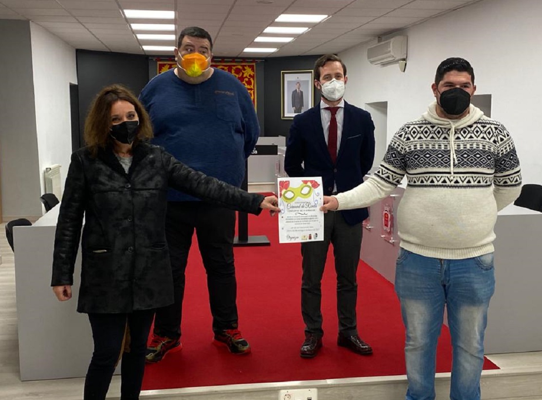 Los ganadores se darán a conocer, el 7 de marzo , tras la decisión del jurado formado , por los miembros de la asociación.